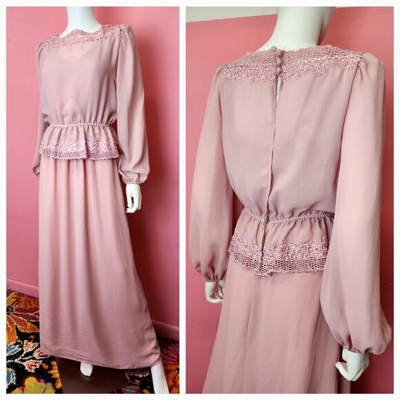 Size Small to XL | Vintage 1970's Dusty Rose 2 Piece Maxi Dress with Blouse - Picture 1 of 10